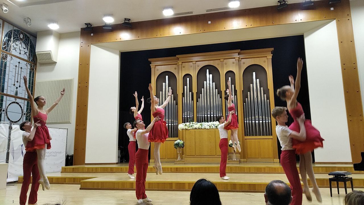 photo 5415591664904424790 y